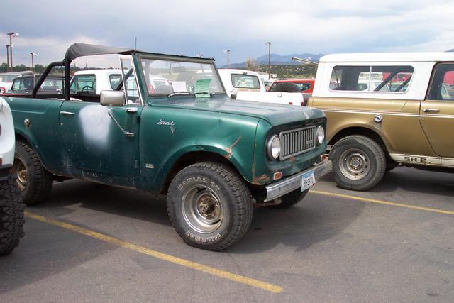 In the line-up at RMIHR, next to Robert's SR2