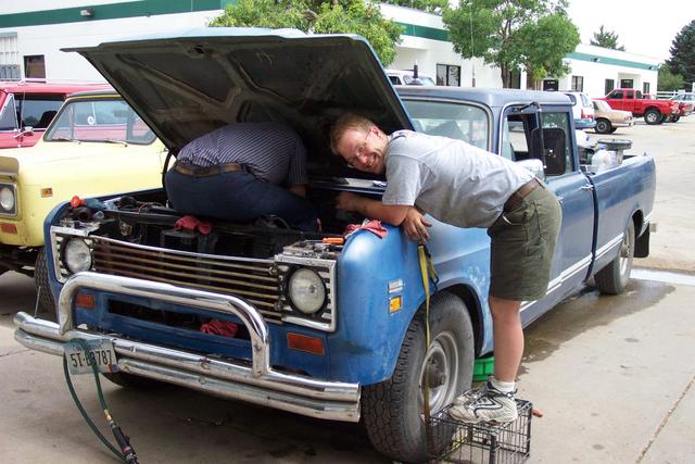 John Comer torquing the intake manifold bolts on the second day, after R&Ring a head.