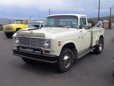 This truck was for sale before, too.. with a 5spd and a brownie in it.