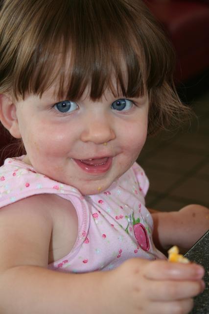 Lunch at the Moab Diner - Joleigh feeds Dad some of her left over grilled cheese