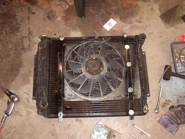 3.8L Taurus fan mounted to 74/75 radiator